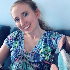 Meet your Posher, Elizabeth